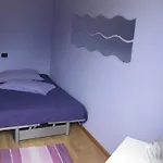 Zia Vivina B N